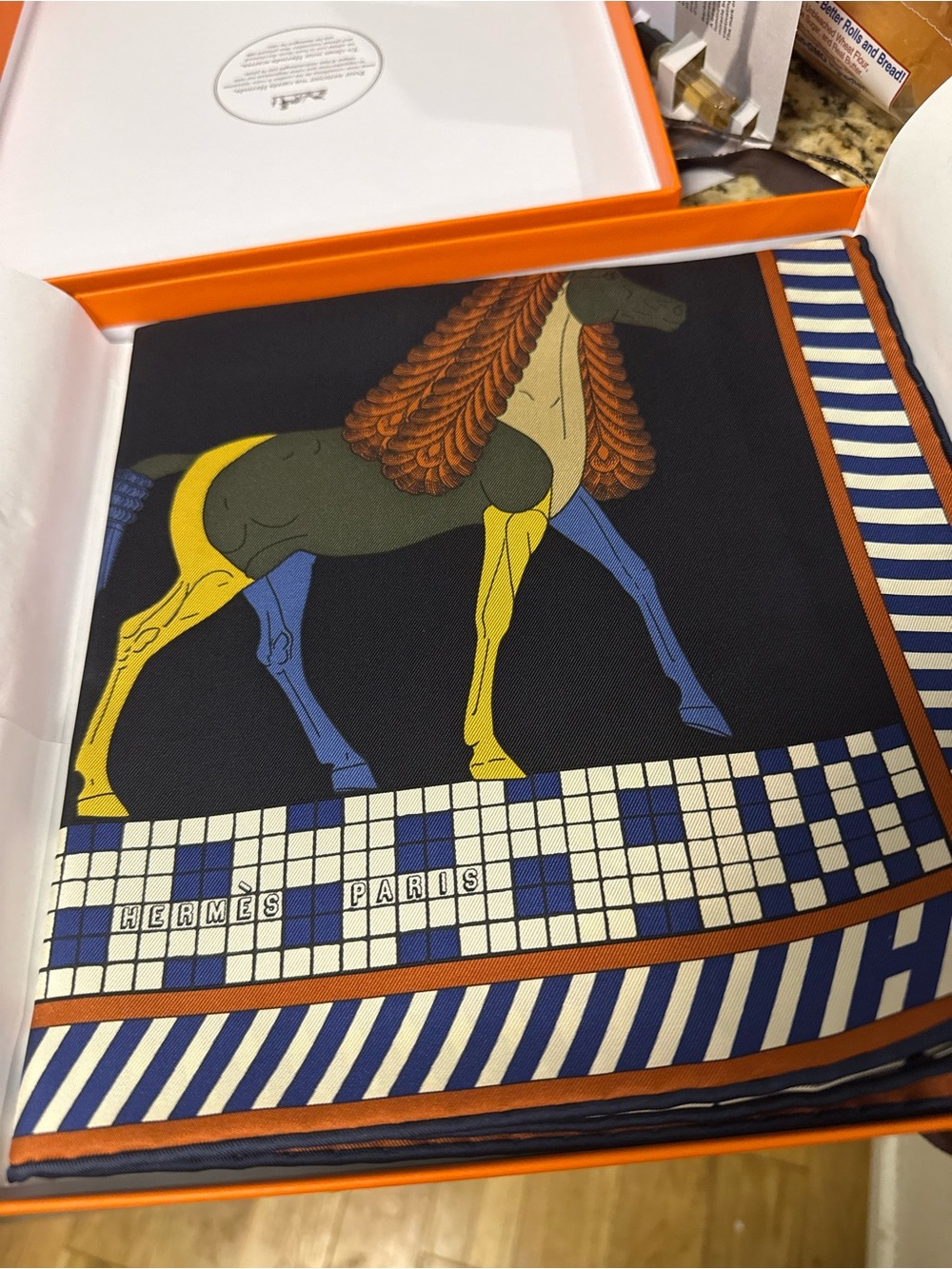 Hermès A Toute Allure scarf 90 - Picture 2 of 6